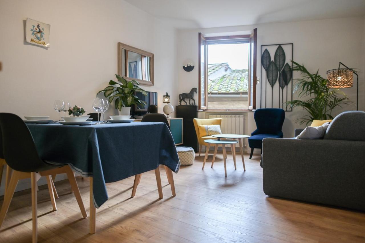 Un Terrazzo Sulla Magia Apartment Siena Bagian luar foto