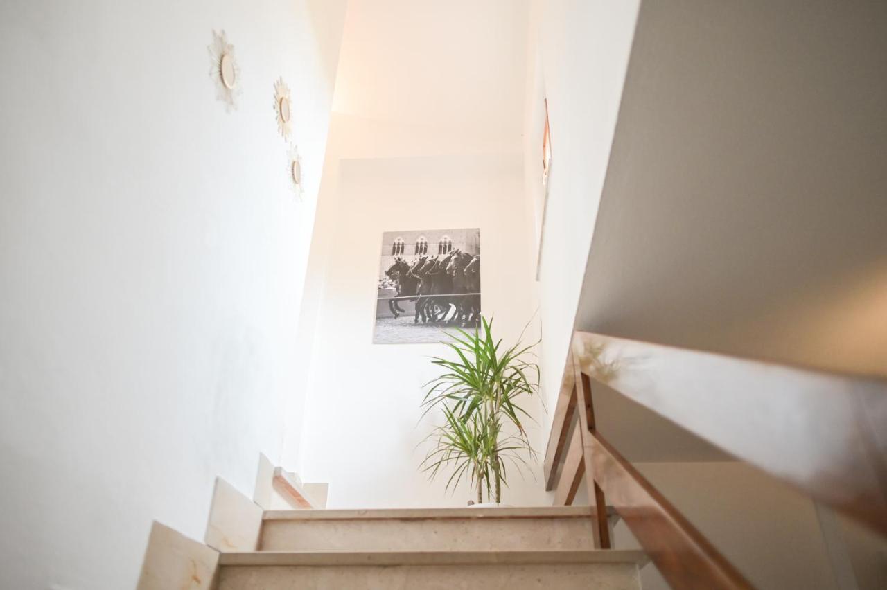 Un Terrazzo Sulla Magia Apartment Siena Bagian luar foto